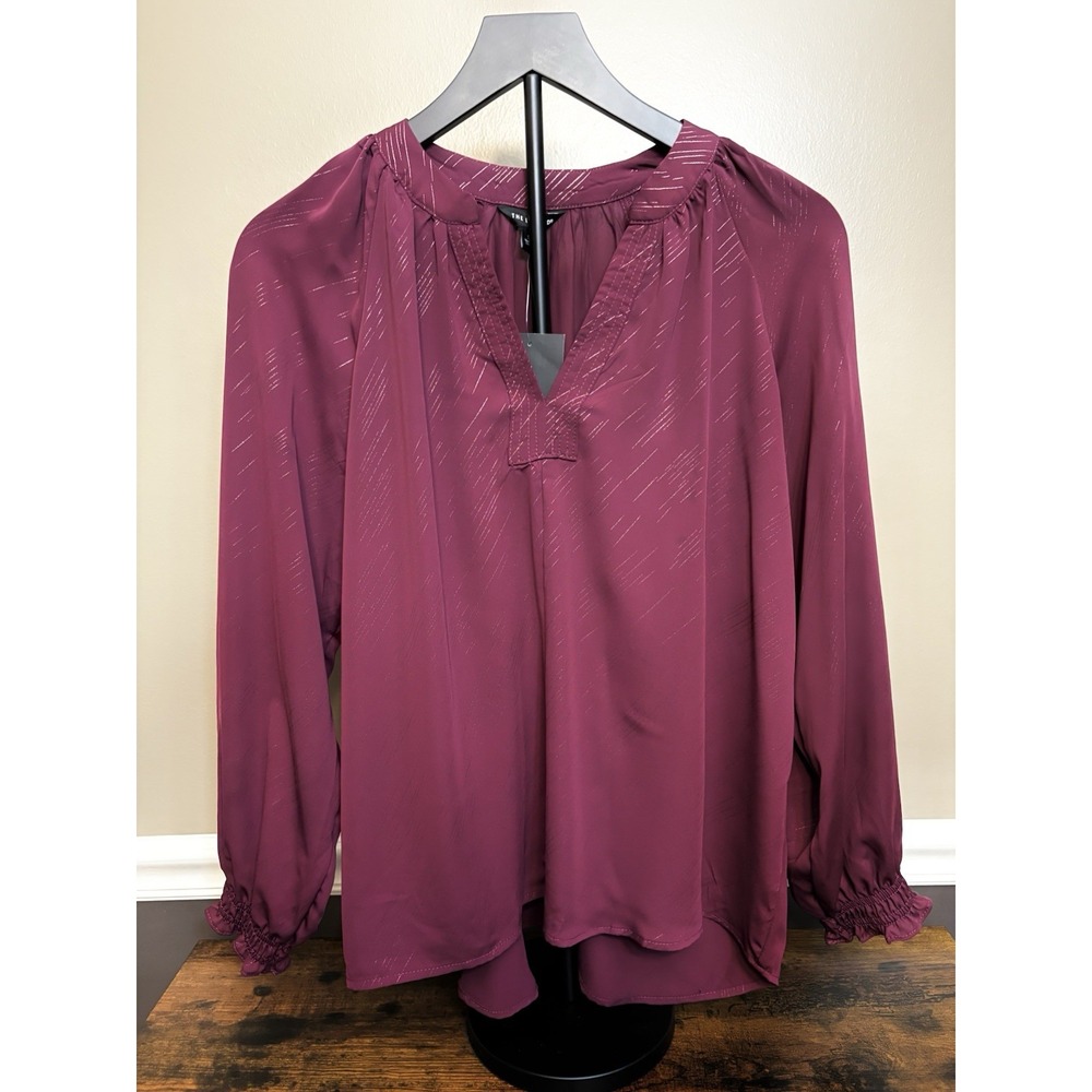 The Limited Womens Burgundy V-Neck Subtle Metallic Stripe Blouse Top Size Small